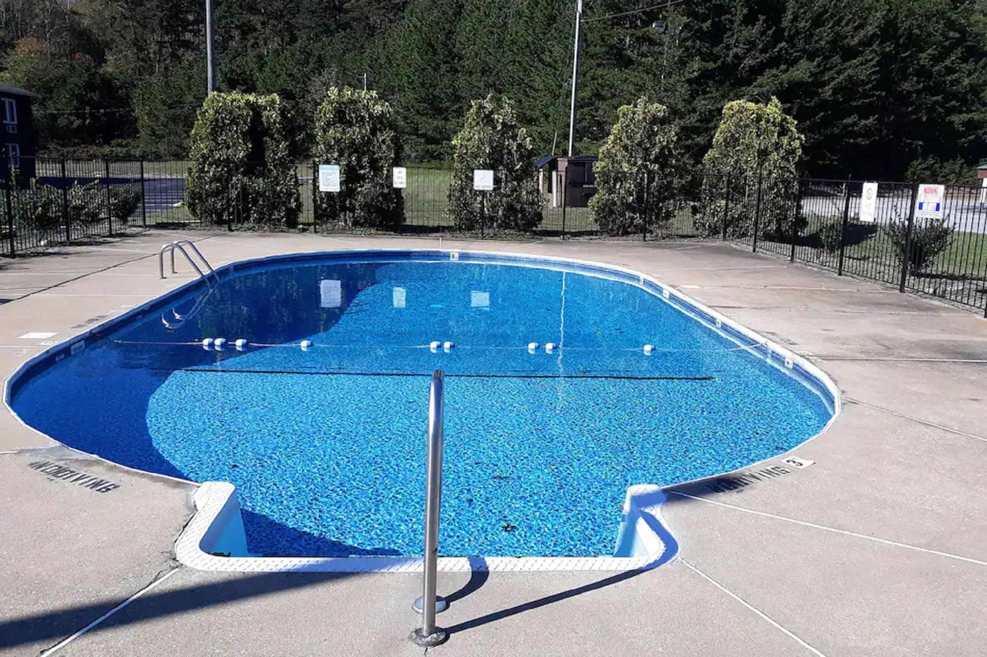 Econo Lodge Forest City Ngoại thất bức ảnh