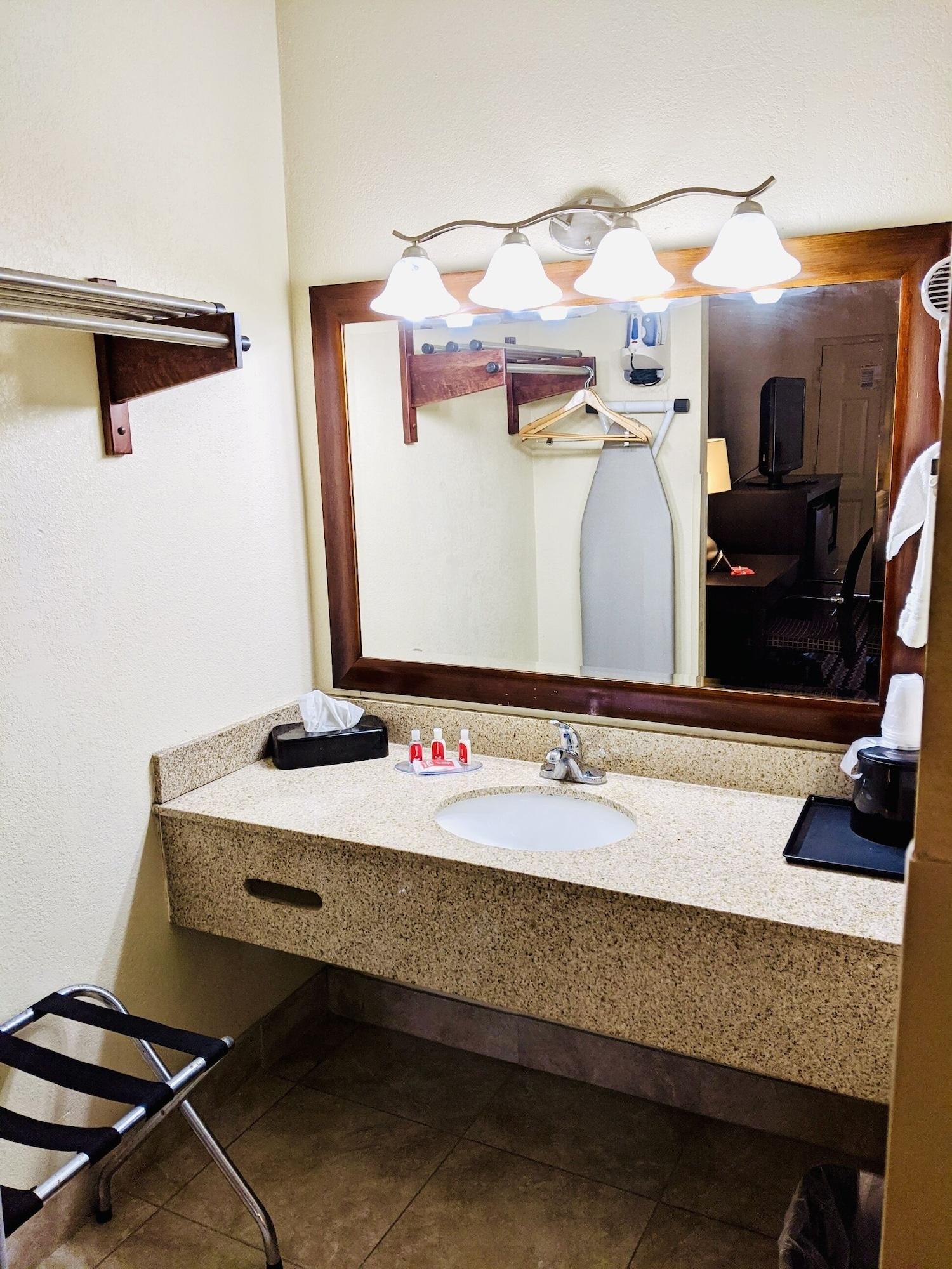 Econo Lodge Forest City Ngoại thất bức ảnh